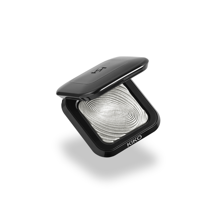 NEW WATER EYESHADOW - 01 Silver